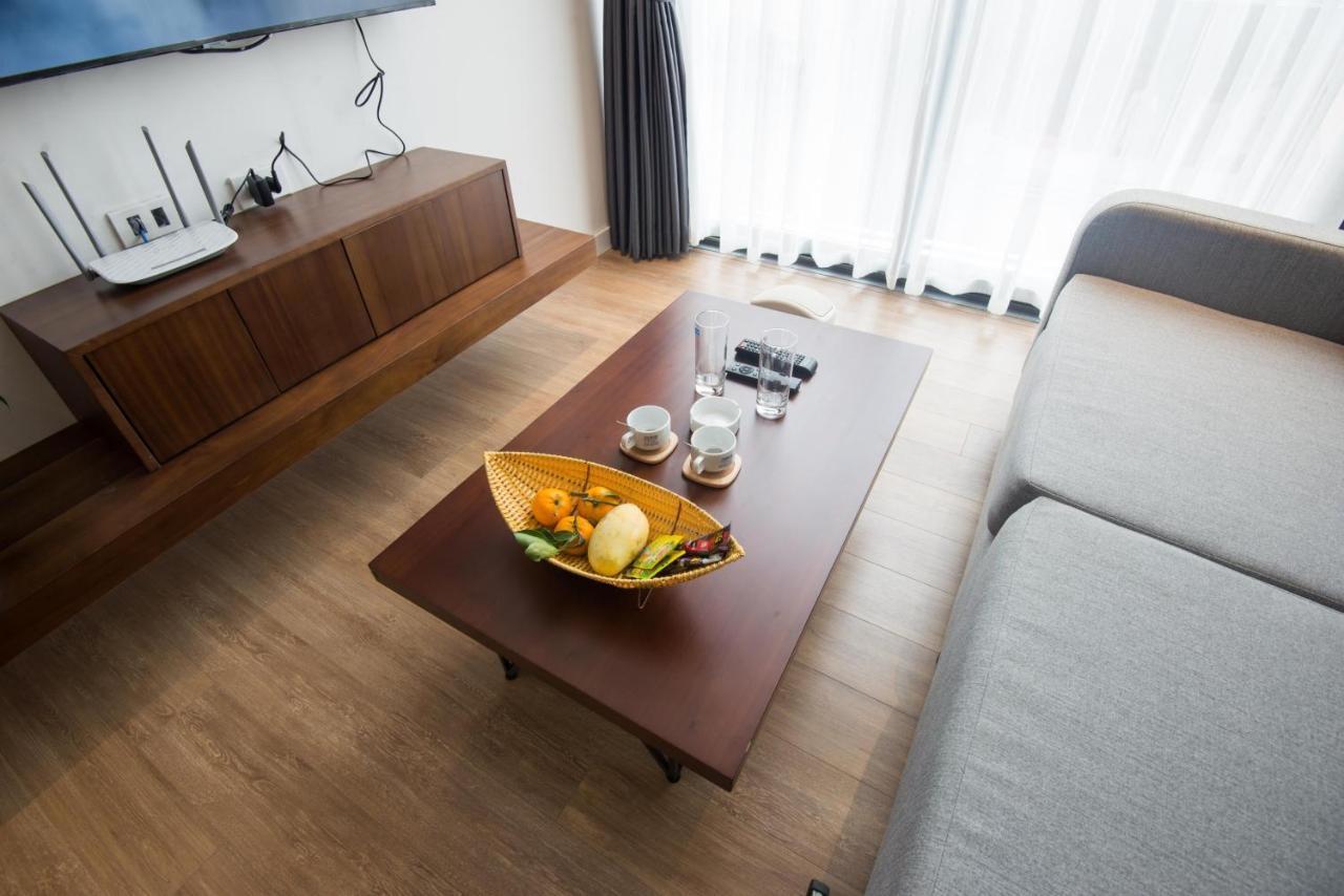 22Housing Hotel & Apartment 81 Linh Lang Hanoi Exterior photo