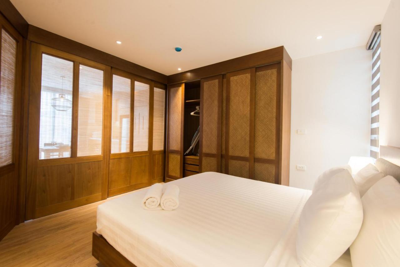 22Housing Hotel & Apartment 81 Linh Lang Hanoi Exterior photo
